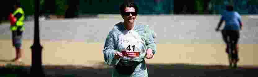 Ostomate Maria running marathon